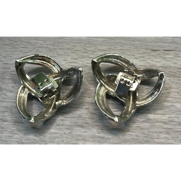 Vintage Silver Tone Scarf Clips Triangle Dress Clip Set 1.5 Inch - Picture 3 of 4